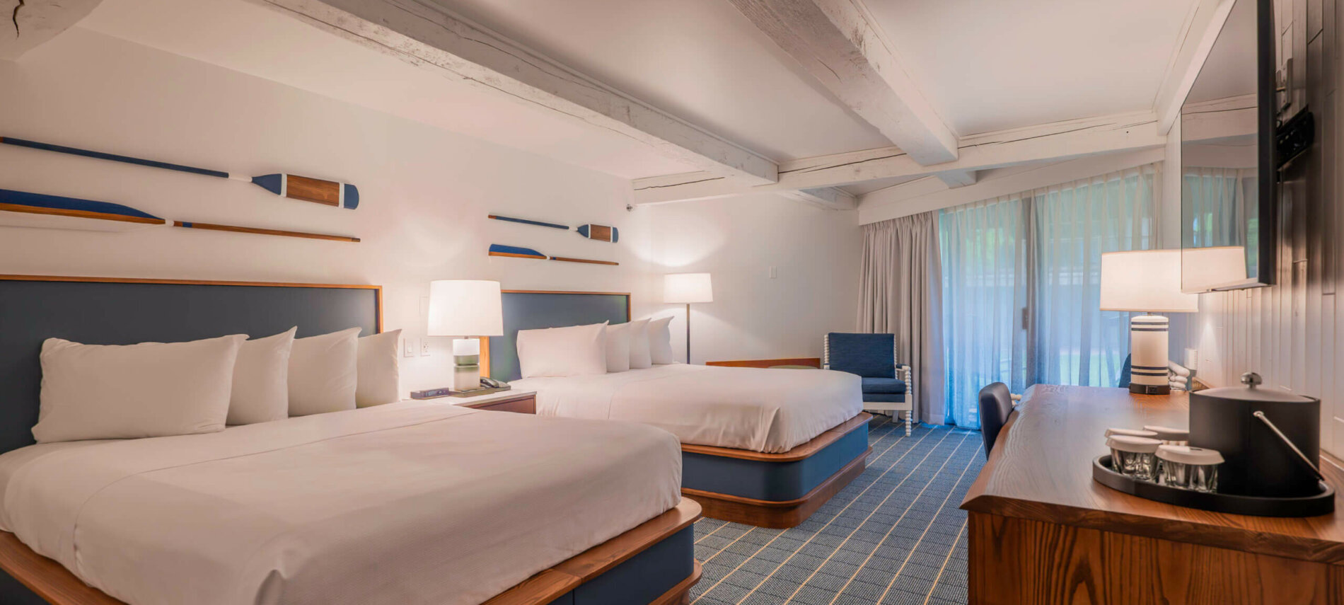 Lodges Queen Room