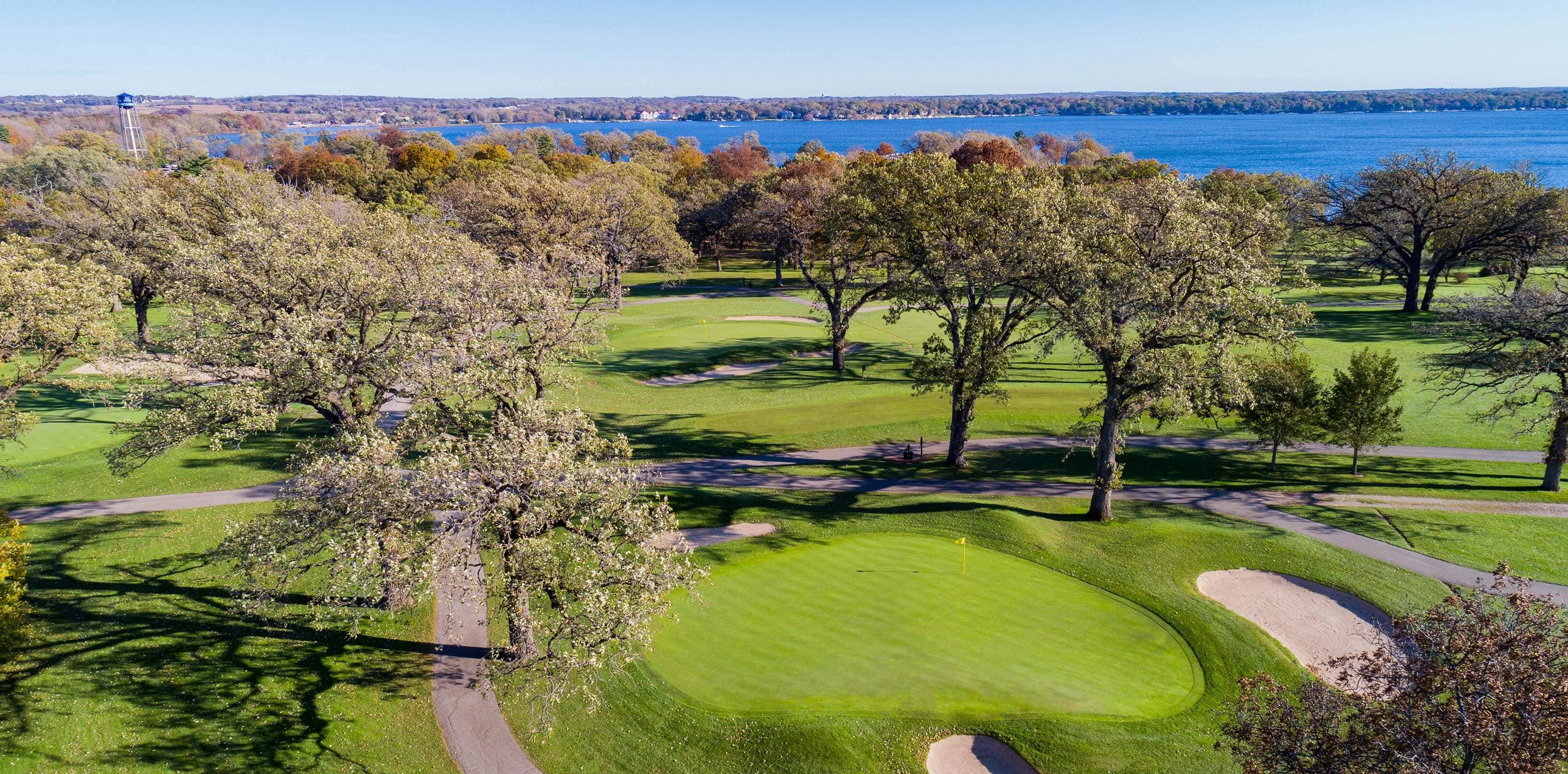 Majestic Oaks Golf Course Lake Lawn Resort