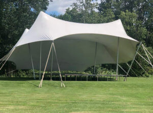 Shake the lake tent