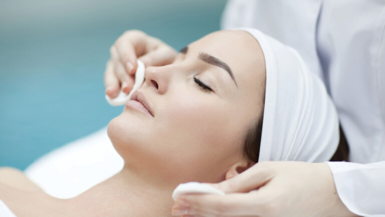 Facial Peels at Calladora Spa at Lake Lawn Resort in Delavan Wisconsin