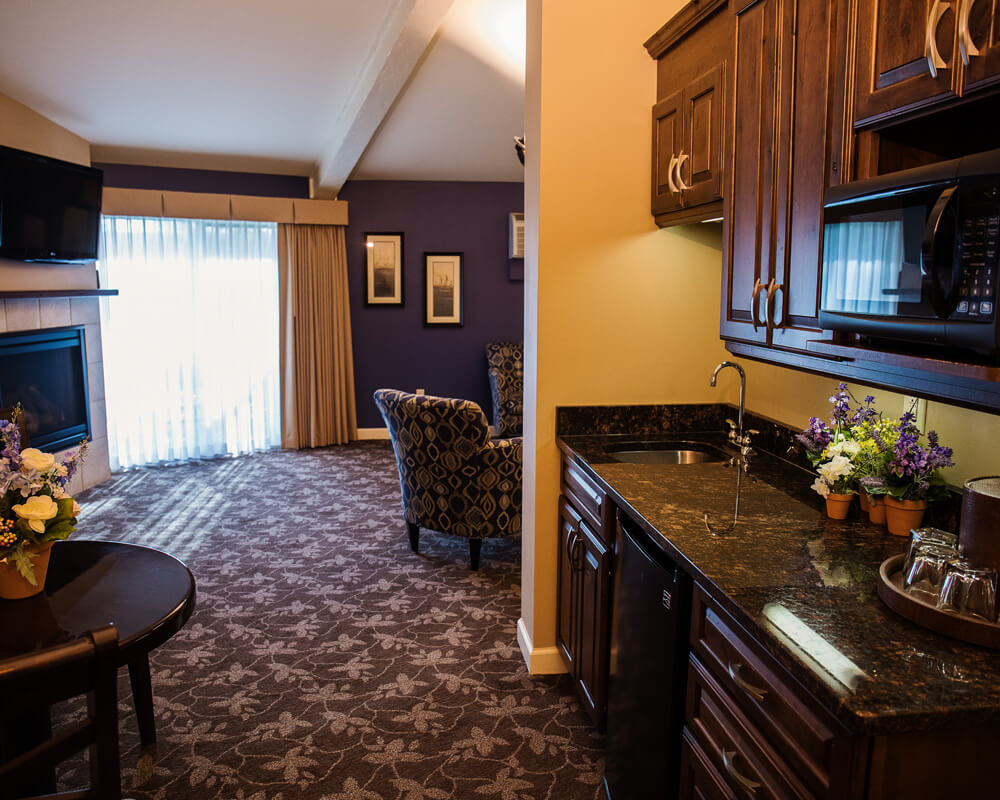 Lakewood Coastal Suite