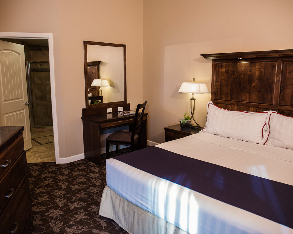 Lakewood Coastal Suite